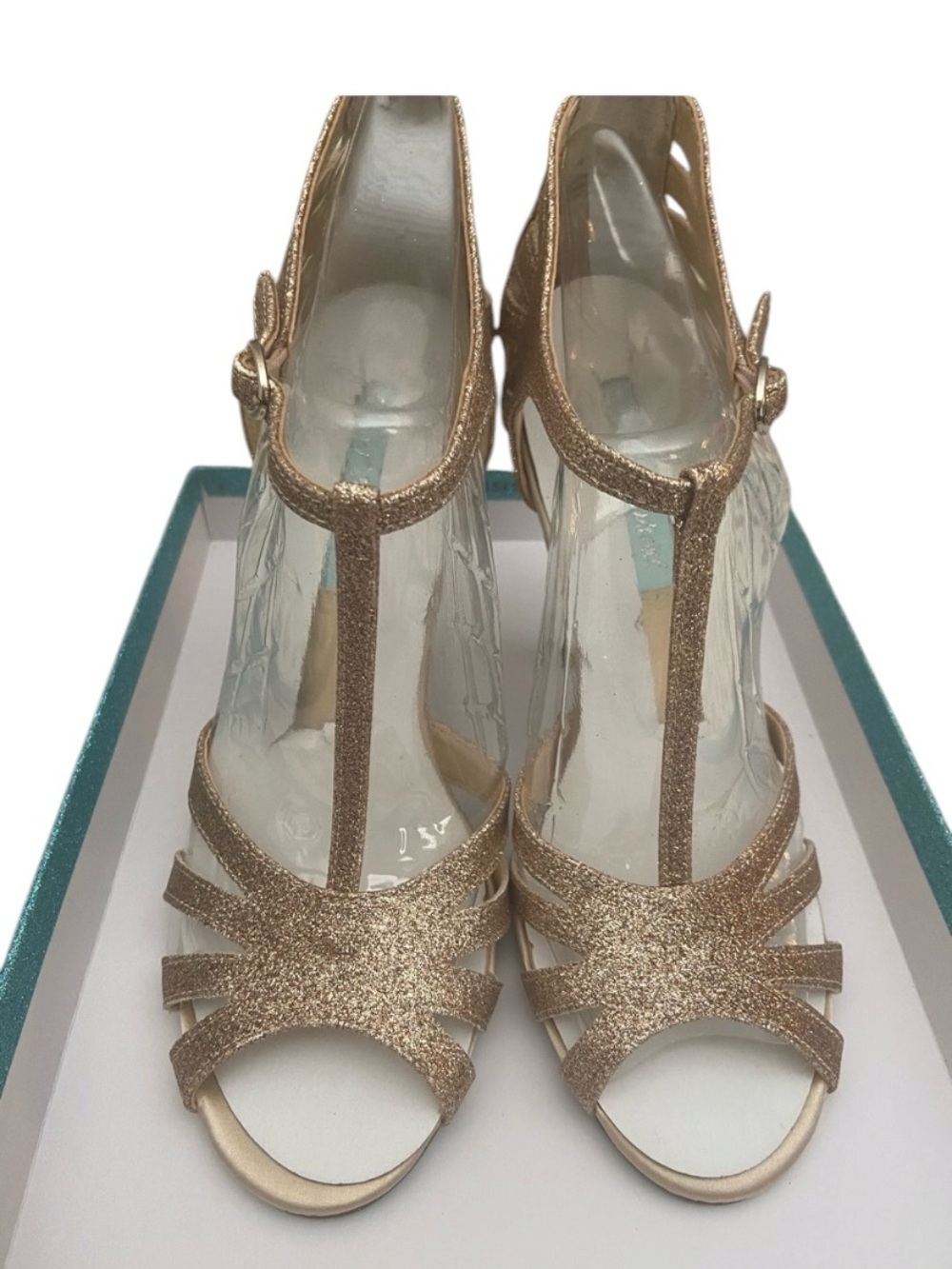 NIB BLUE BY BETSEY JOHNSON TEE GOLD GLITTER STRAPPY HEEL SIZE 6.5